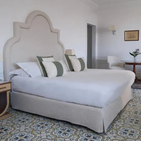 La Medusa - Dimora Di Charme 4*